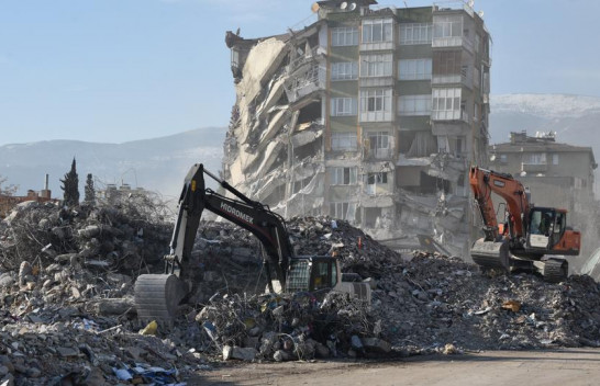 UNDP: Tërmetet në Turqi gjeneruan deri në 210 milionë ton mbeturina nga rrënimi i ndërtesave