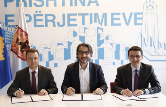 Komuna e Prishtinës nënshkruan projektin mbi 23 milionësh: Do të përmirësohet cilësia e ajrit në kryeqytet