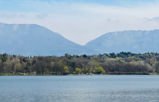 Mësoni si parashikohet moti sot dhe fundjavë në Shqipëri