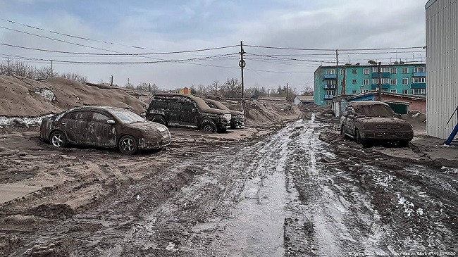 Shpërthimi i vullkanit në Kamchatka të Rusisë kërcënon trafikun ajror ndërkombëtar