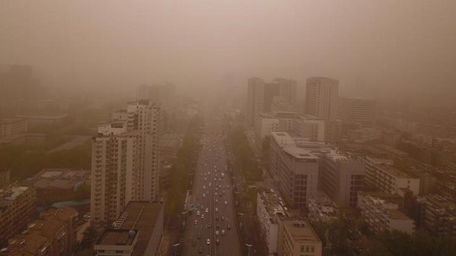 Mbi 409 milionë njerëz të prekur nga stuhia e rërës në Kinë