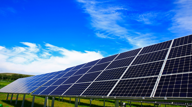 Shqipëri, në qershor hapet ankandi i tretë për parkun fotovoltaik me fuqi 300 MW