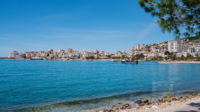 A jeni bërë gati për deti? Fundjava me diell në Shqipëri