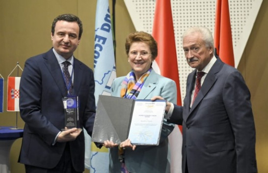 Kurti në Forumin Ekonomik të Vjenës: Presim zhvillim të energjisë së ripërtërishme në 10 vitet e ardhshme