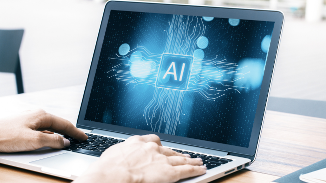 Bashkimi Evropian kërkon nga punonjësit e saj të mos përdorin Inteligjencën Artificiale