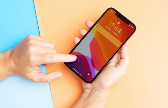 Franca ndalon shitjet e iPhone 12, kjo është arsyeja