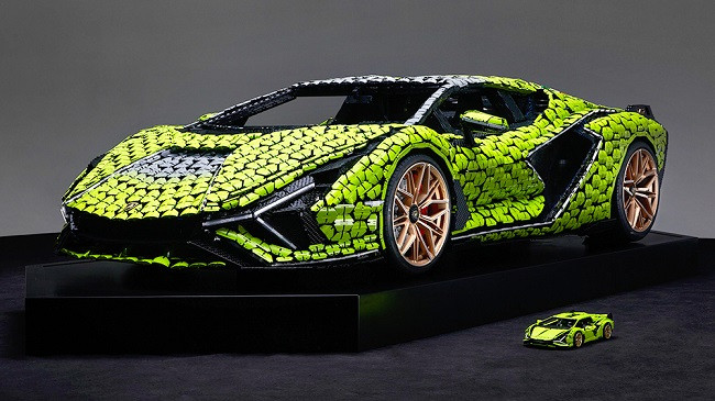 Kaq copëza LEGO u deshën për ta ndërtuar Lamborghinin/ FOTO