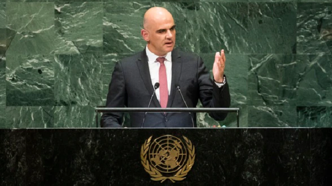 Presidenti zviceran paralajmëron se ngrohja globale kërcënon paqen botërore