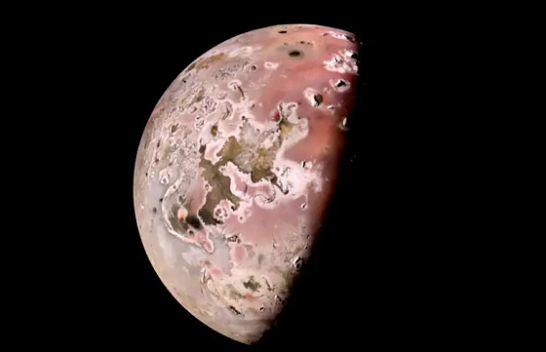 NASA kap fotografi të pabesueshme të Hënës së Jupiterit