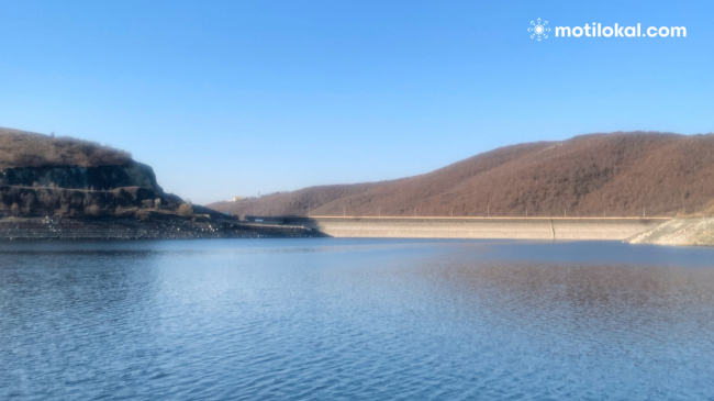 Bie vlera e manganit, IKSHPK: Uji mund të përdoret për pije nga liqeni i Badovcit